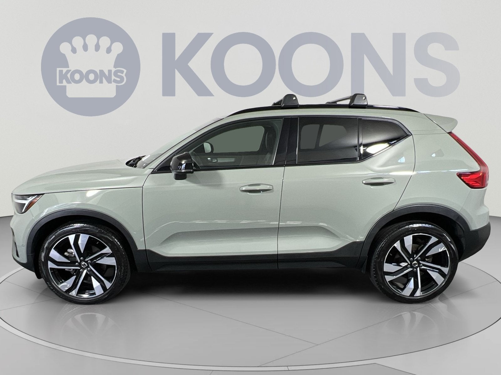 2023 Volvo XC40 Ultimate