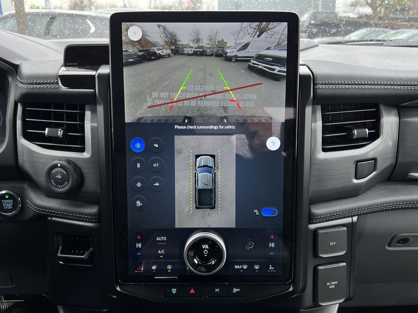 2025 Ford F-150 Lightning Flash™