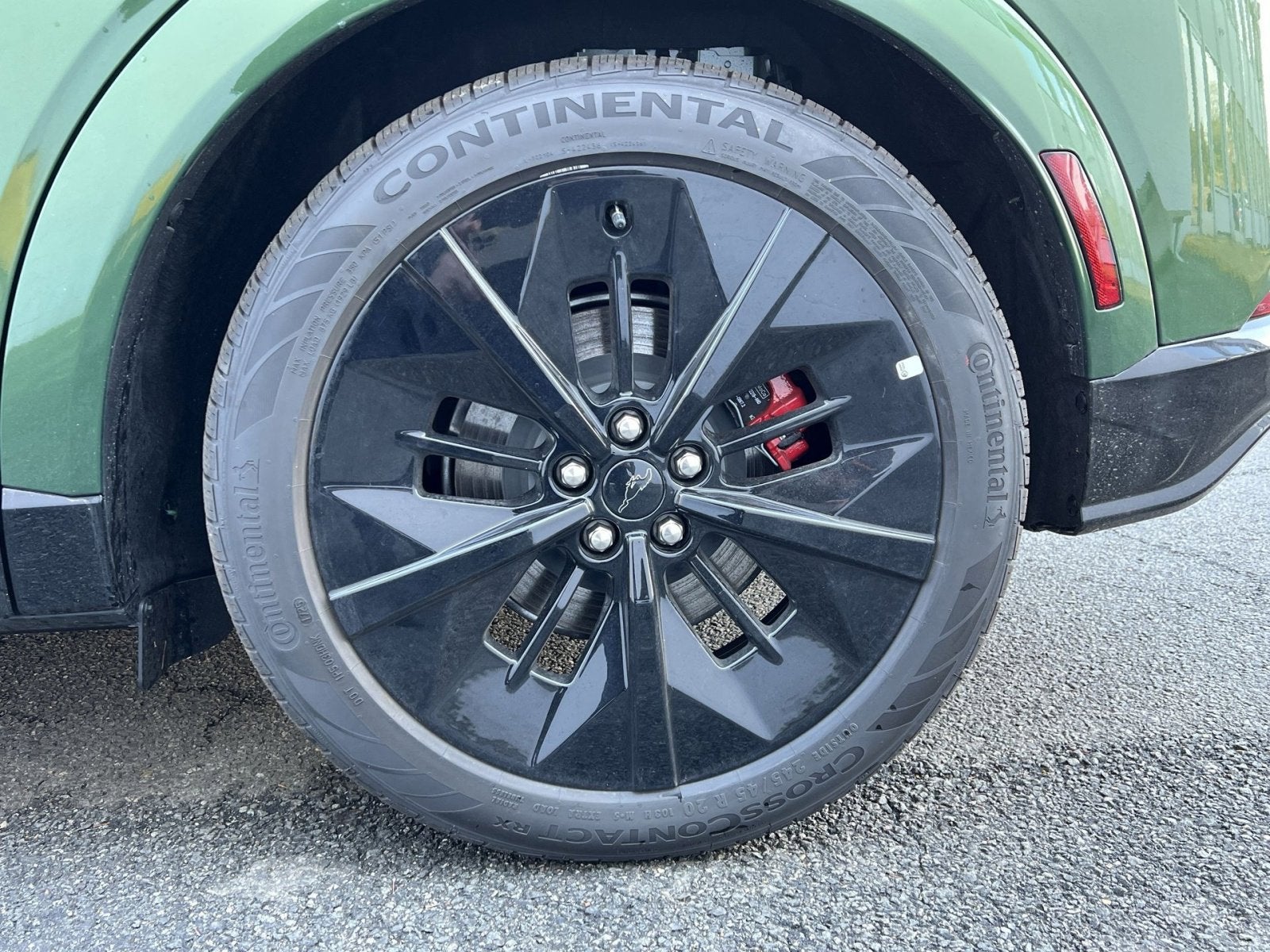 2025 Ford Mustang Mach-E GT